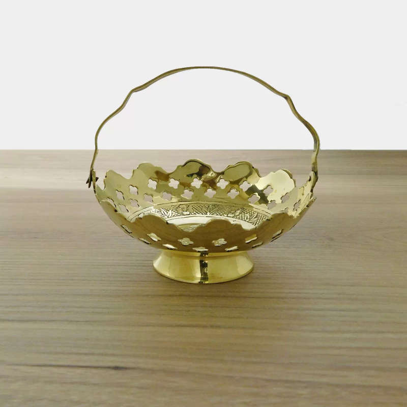Engraved Basket with Handle