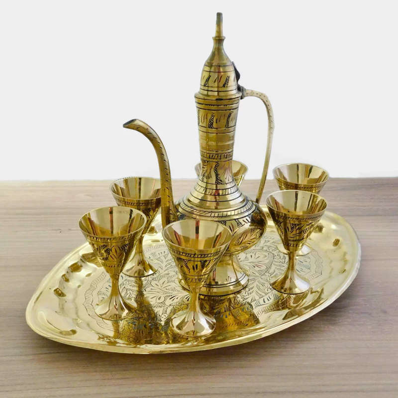 Oval Wine Set with Colour Engraving (12 inch)