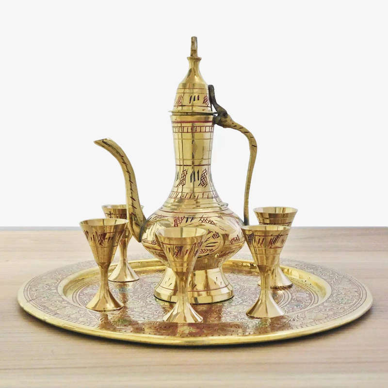 Round Wine Set with Colour Engraving (10 inch) - Red