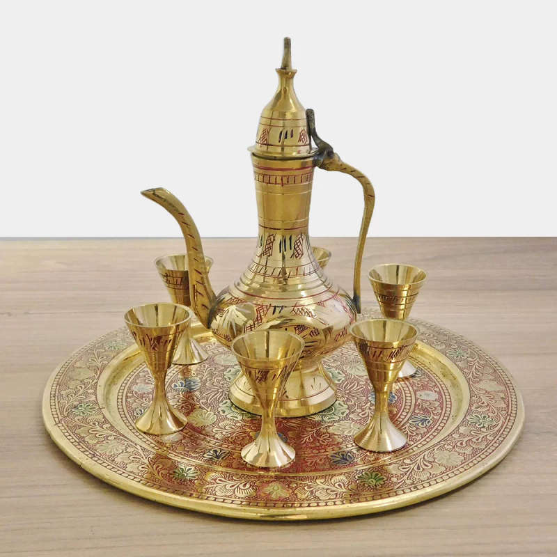 Round Wine Set with Colour Engraving (10 inch) - Red