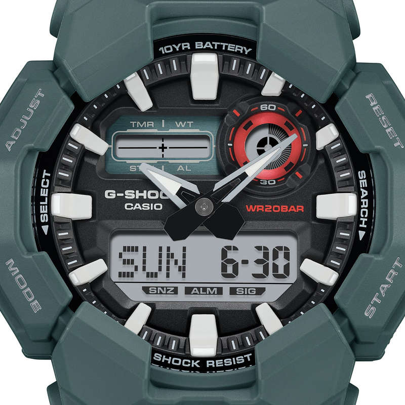 CASIO G-SHOCK NEW RUGGED BASIC Analog-Digital 10-Year Battery (GA-010-2AER)