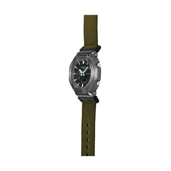 CASIO G-SHOCK OAK  METAL COVERED - UTILITY SERIE KHAKI GREEN (GM-2100CB-3AER)