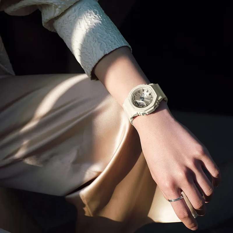 Casio G-shock Watch gma-p2100st-7aer (gma-p2100st-7aer) Women's Watch