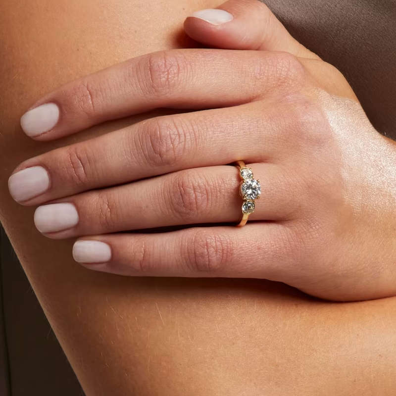 Guess Jewels Women's Ring (jubr03178jwyg56)