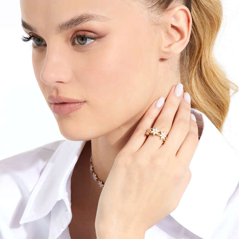 Guess Jewels Women's Ring (JUBR04132JWYGWH54)