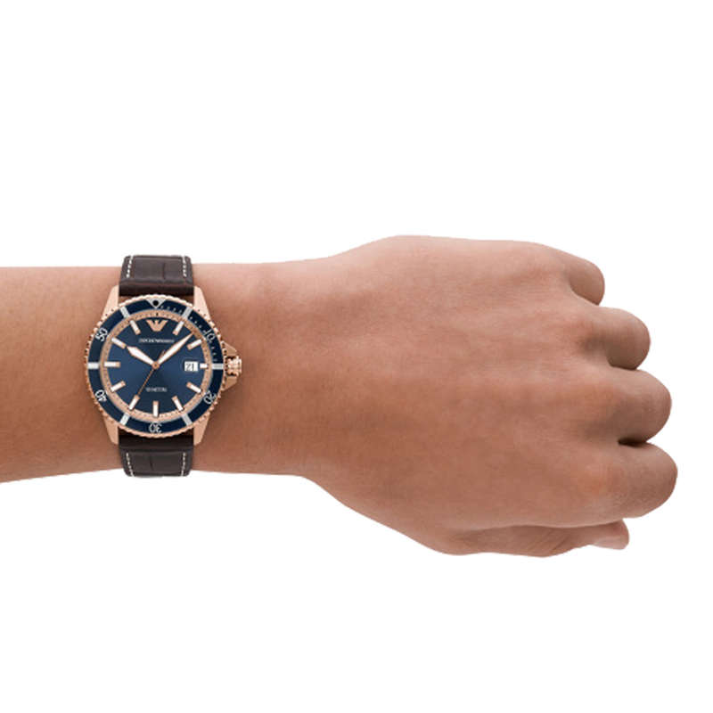 Emporio Armani Men's Watch (ar11556) - diver Collection
