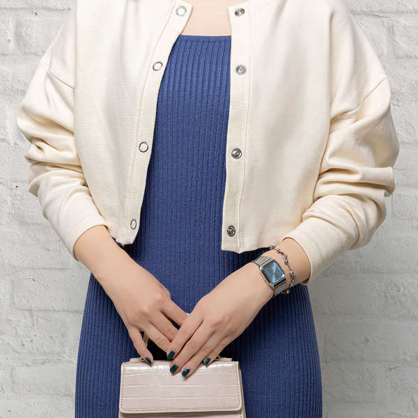 CASIO VINTAGE EDGY COLLECTION SUNRAY DIAL - LIGHT BLUE (AQ-230A-2A1MQYES)