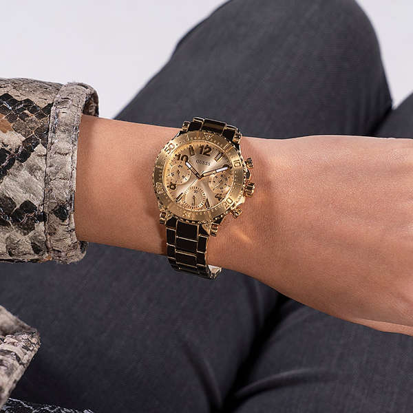 Guess Women's Watch (gw0465l1)