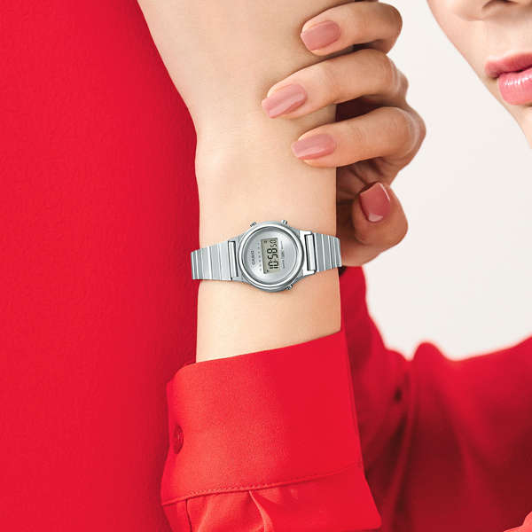 CASIO VINTAGE MINI COLLECTION SLIM ROUND - SILVER (LA700WE-7AEF)
