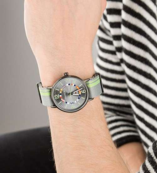 Nautica Men's Watch (napwgs903) - wave garden Collection