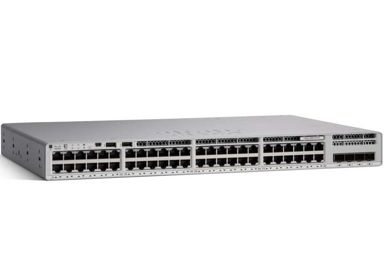 Cisco Catalyst 9300 Ethernet Switch, 24-Port Gigabit PoE+, 4x1G SFP Uplinks