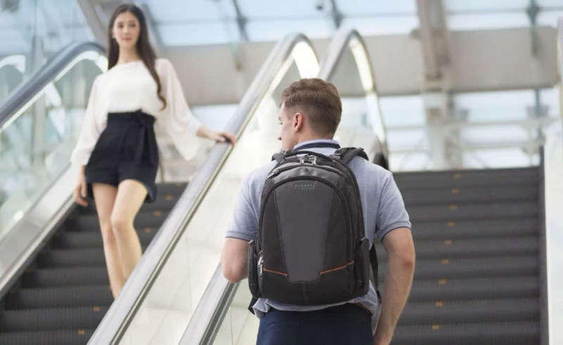 Everki Flight 16-inch Travel Friendly Notebook Backpack