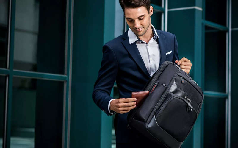Everki Onyx Premium Travel Friendly Notebook Backpack up to 15.6-inch