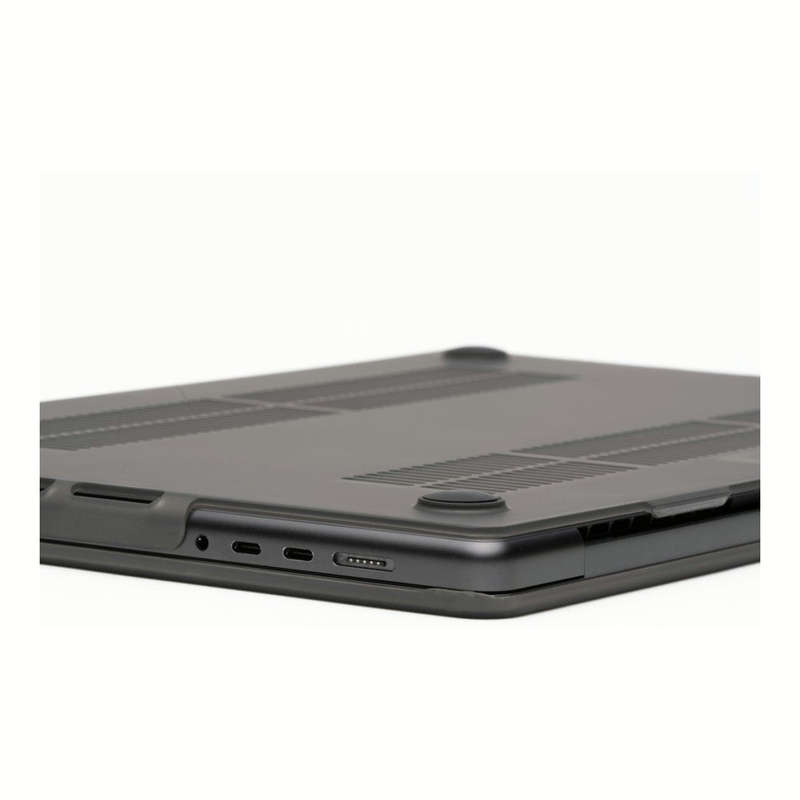 ZAGG Hardshell Protection Case for Macbook Pro 13-inch M2/M1/2020 Smoke 