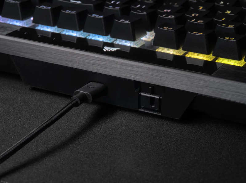 Corsair K70 RGB Pro Mechanical Gaming Keyboard Cherry MX Speed