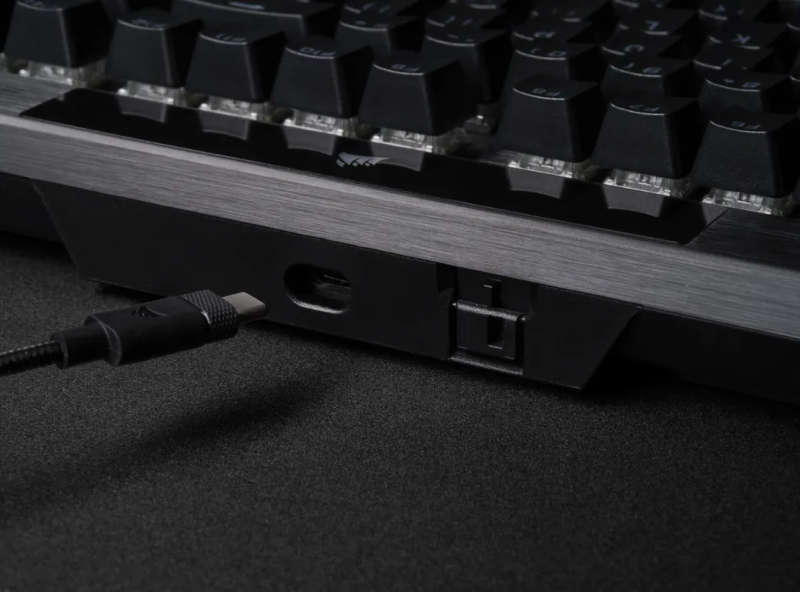 Corsair K70 RGB Pro Mechanical Gaming Keyboard Cherry MX Speed