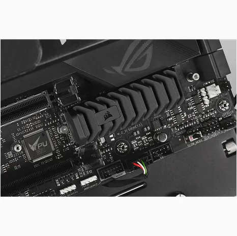 Corsair MP600 PRO XT M.2 2TB PCIe 4.0 NVMe Internal SSD
