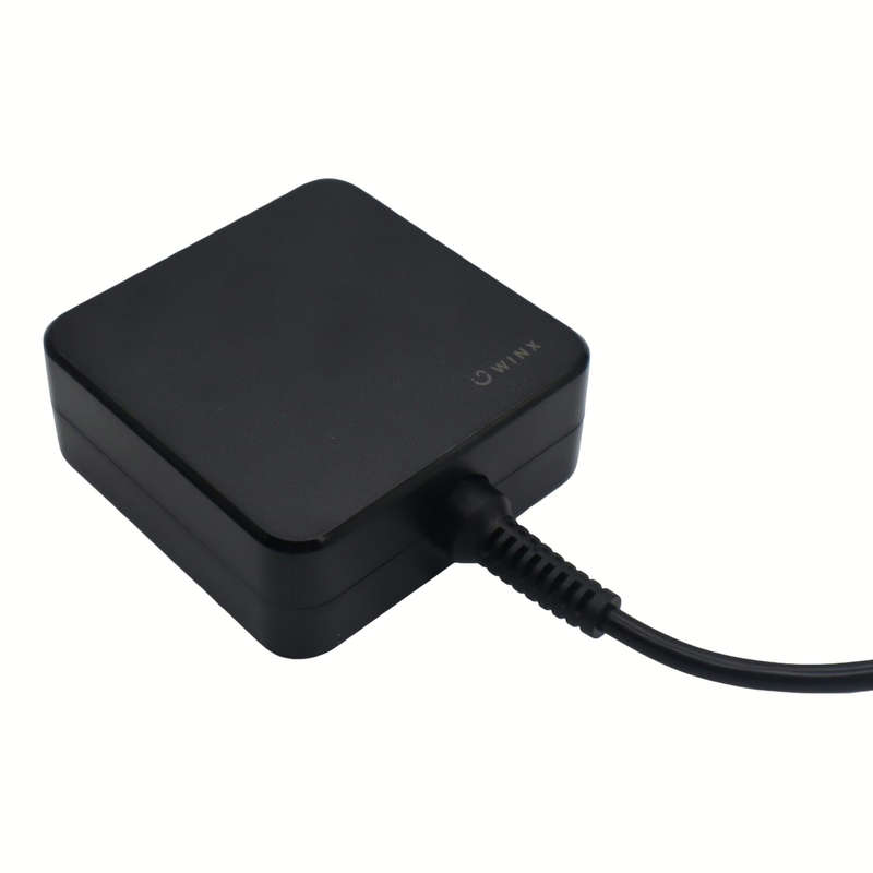 WINX CHARGE Ultra Type-C 140W GaN Power Adapter
