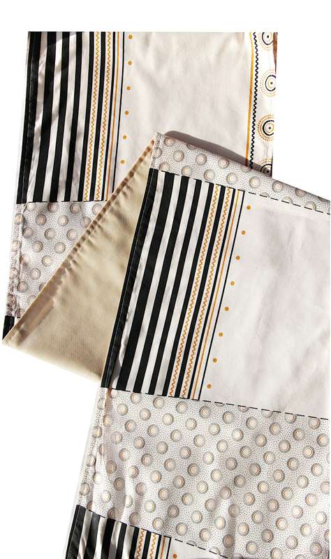 Entle Table Runner