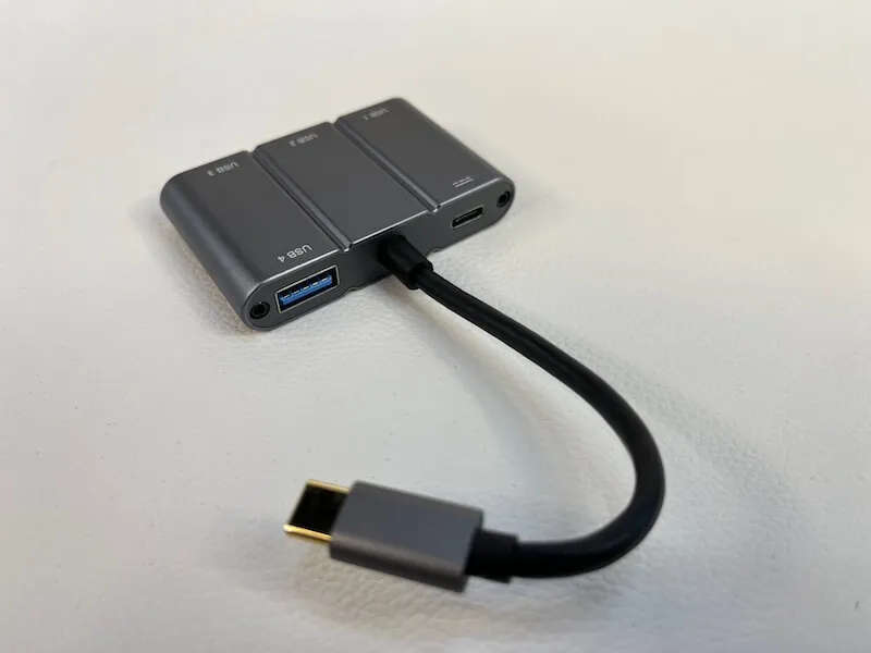 Usb-C Hub With Pd 3.0 Charge/Ot-9506S
