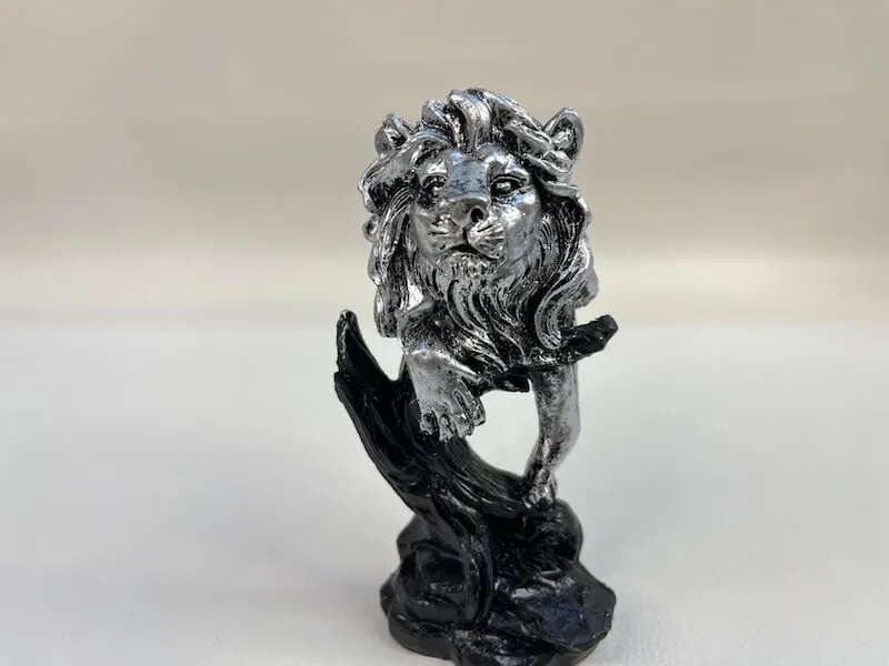 Lion Resin Ornaments