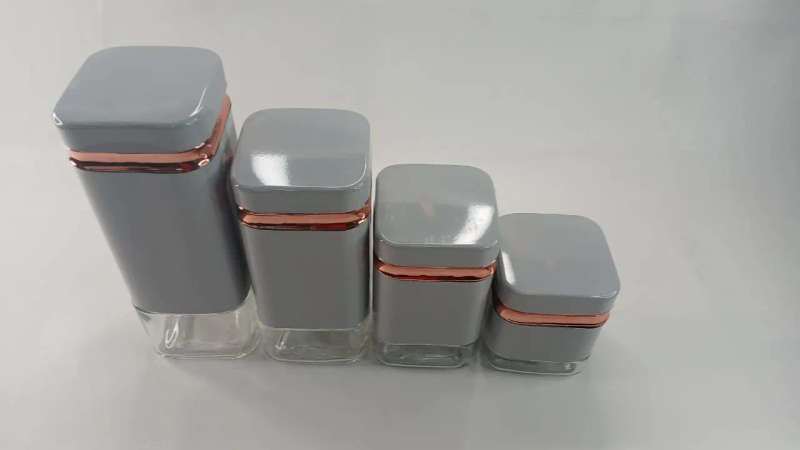 Canister And Jars 4 Pieces