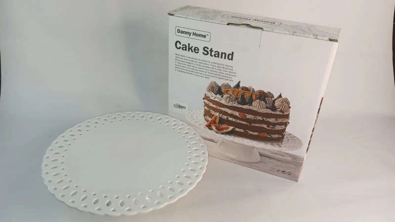 12" Turnable Cake Stand