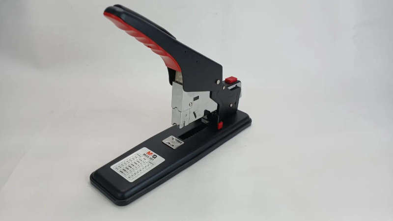 Heavy Duty Stapler