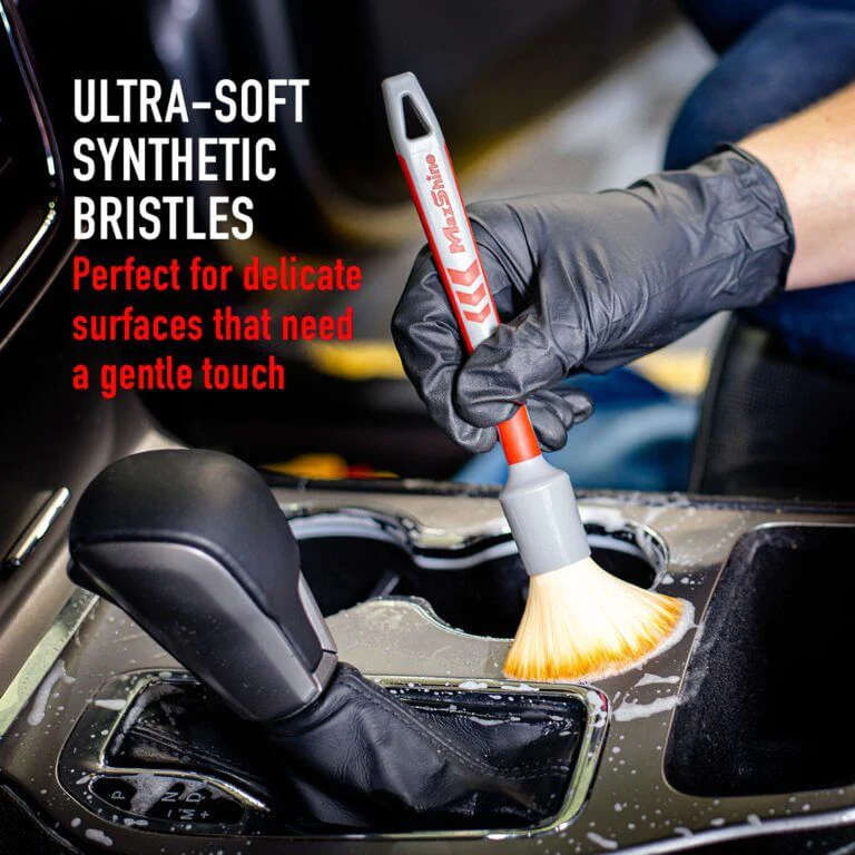 New MaxShine Ultra-Soft Detailing Brush