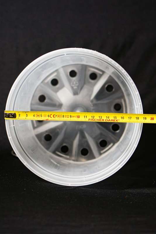 Clear plastic pots XL