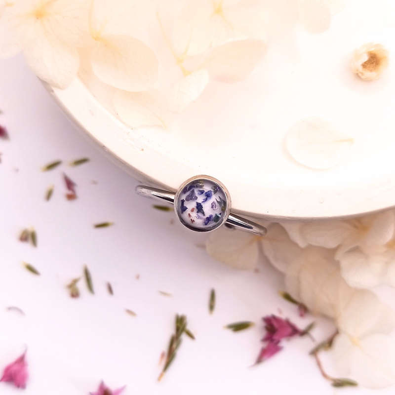 UNIQUE JEWELLERY: ONE OF A KIND RING FEATURING THE RARE FYNBOS OF THE CAPE - LOVELY GIFT