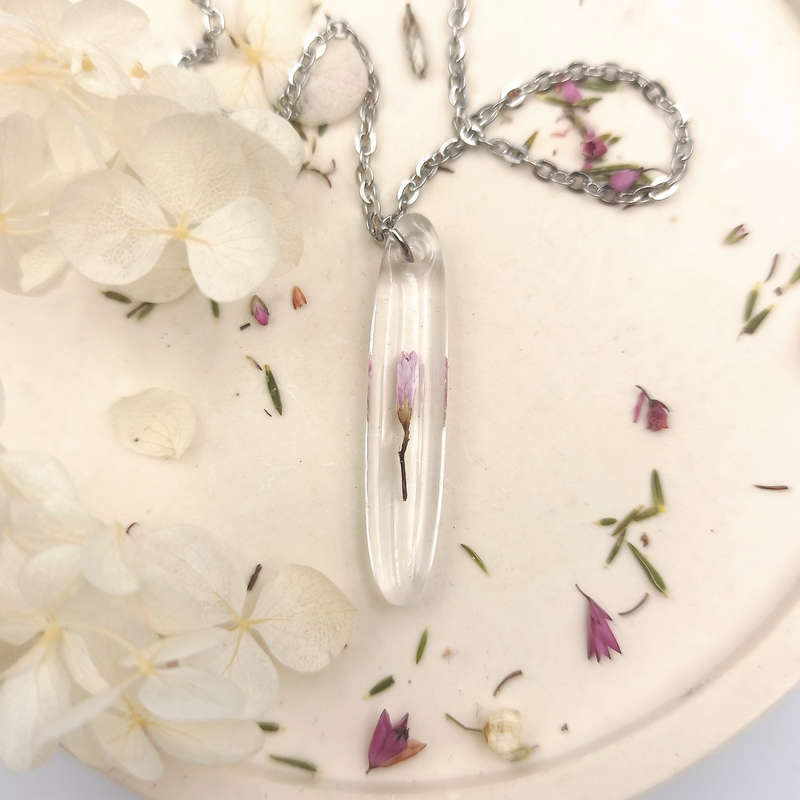 UNIQUE JEWELLERY: HANDCRAFTED NECKLACE: ONE OF A KIND FEATURING THE RARE FYNBOS OF THE CAPE - GIFT