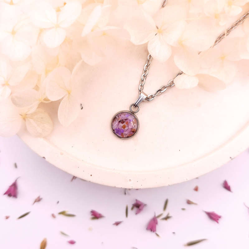 UNIQUE JEWELLERY: HANDCRAFTED NECKLACE: ONE OF A KIND FEATURING THE RARE FYNBOS OF THE CAPE - GIFT