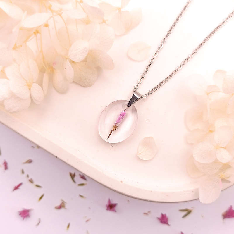 UNIQUE JEWELLERY: HANDCRAFTED NECKLACE: ONE OF A KIND FEATURING THE RARE FYNBOS OF THE CAPE - GIFT