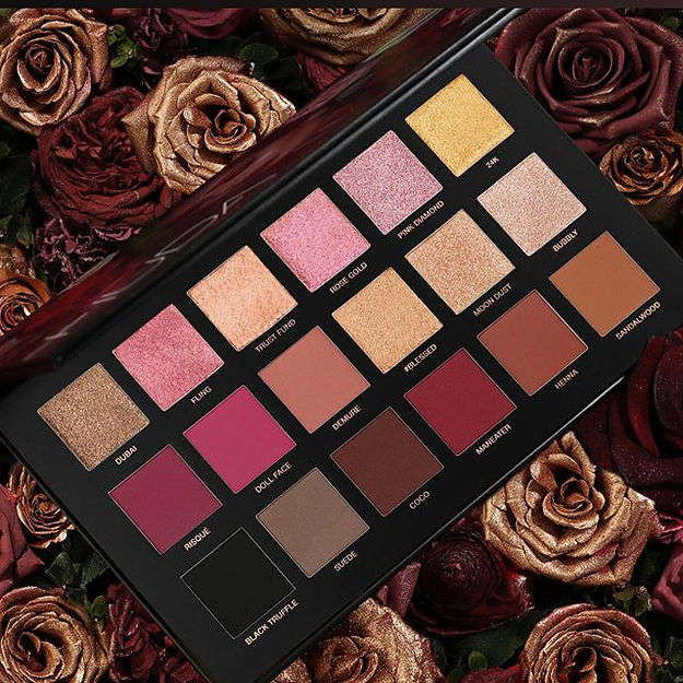 Huda Beauty Eyeshadow Palette Rose Gold Remastered