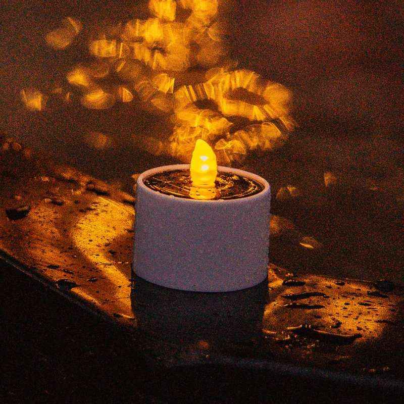 Solar Tea Lights Rechargeable LED Flameless Candle 6 Pack