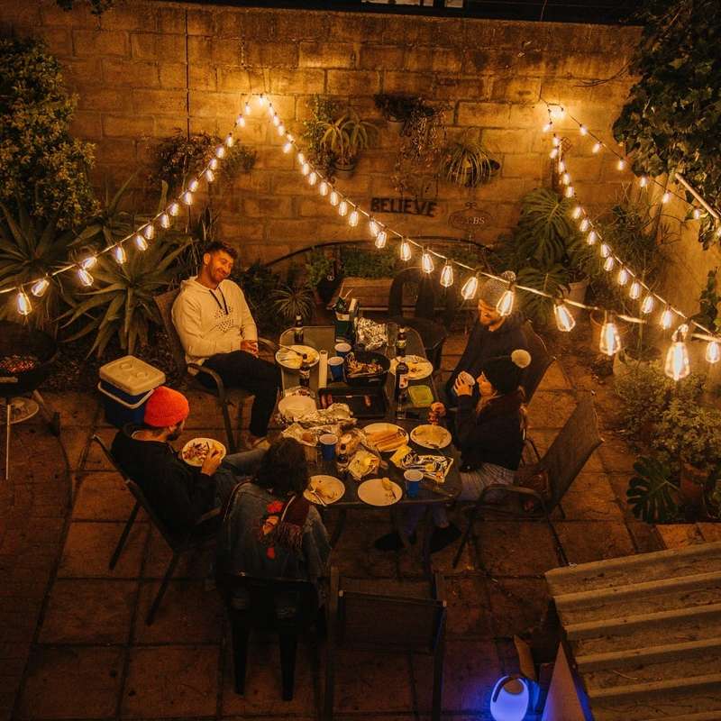 10m Solar Powered 25 Vintage LED Bulb String Lights