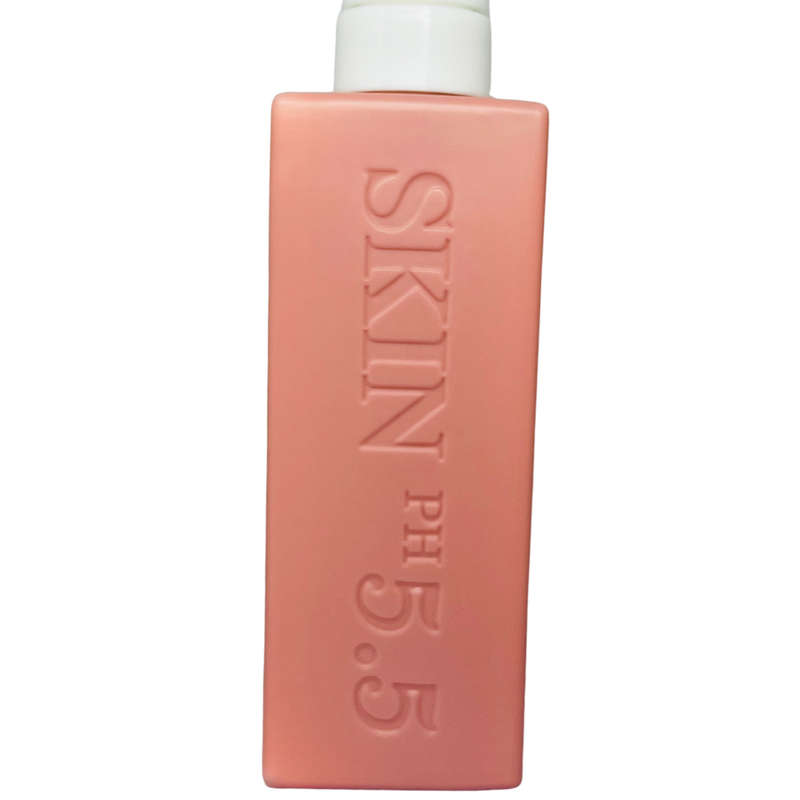Naicinamide + Hyaluronic Acid Body Treatment Cream