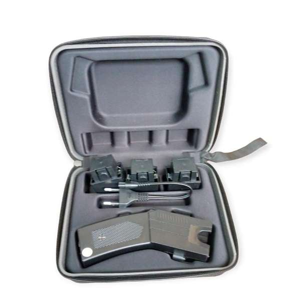 500034  Stun Gun with Laser Pointer Alarm and Torch