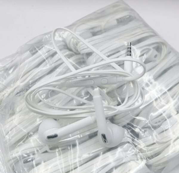 Portable Universal 3.5mm Stereo Music In-Ear Wired Earphones