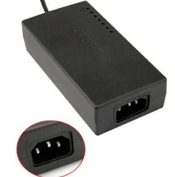Super Electronics SE-P096 Universal Laptop Charger 96W