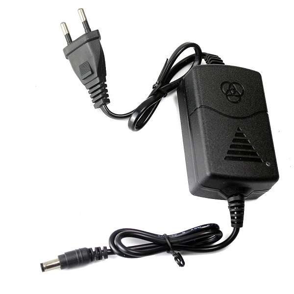 Super Electronics SE-P108 12V 2A Dual Wire Monitoring Adapter 5.5 X 2.5mm