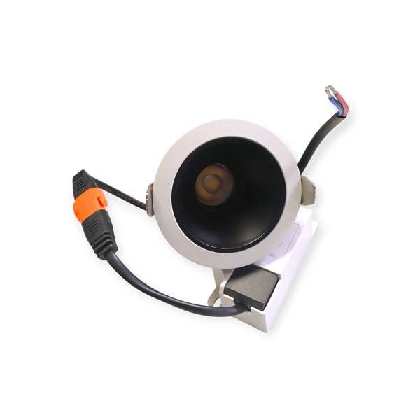 Aerbes AB-XD18 7W Spotlight With Wide Angle Positive White Light