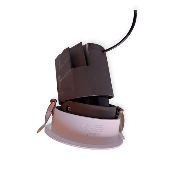 XD20 18W LED Spotlight With Wide Angle Positive White Light