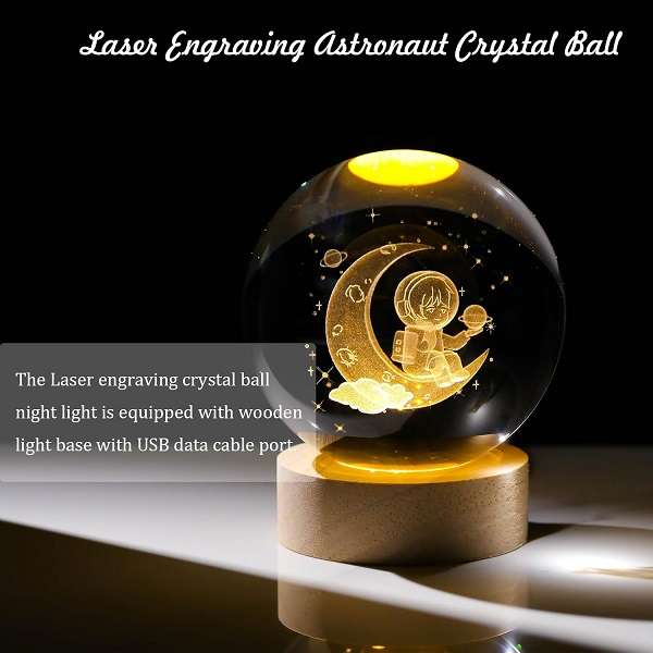 PM-160 3D Astronaut with Moon Figurine Crystal Ball Lamp
