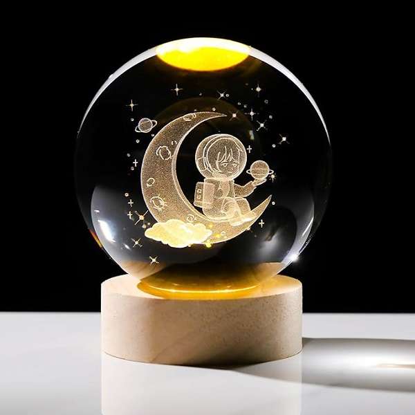 PM-160 3D Astronaut with Moon Figurine Crystal Ball Lamp