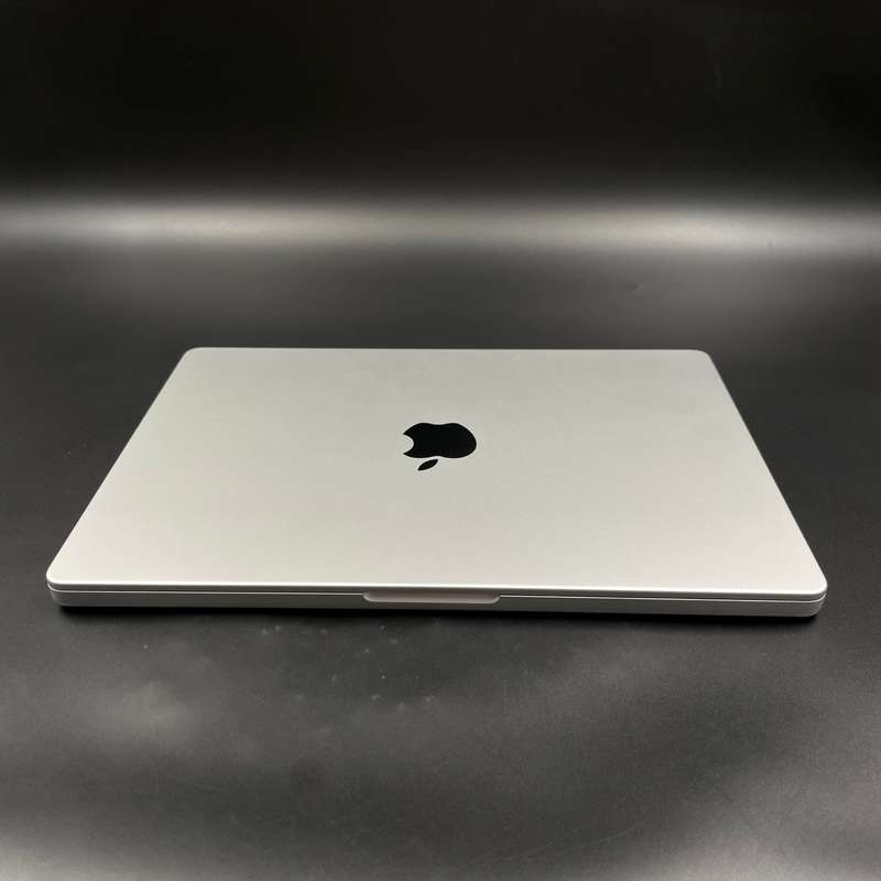 Macbook Pro 14" M1 Pro Silver 16GB Ram | 512GB SSD