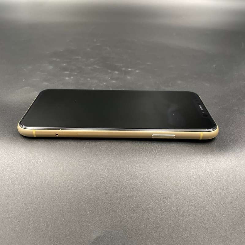 iPhone XR 64GB Yellow