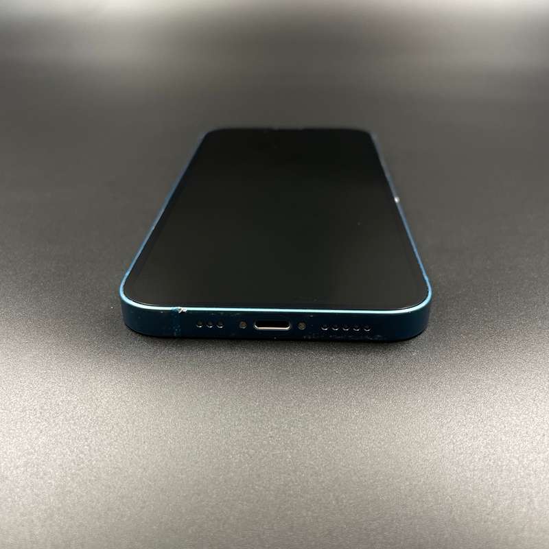 iPhone 13 512GB Blue