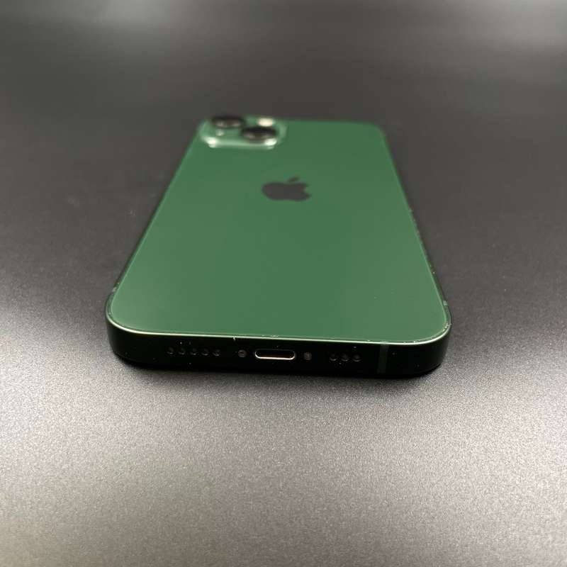 iPhone 13 256GB Green
